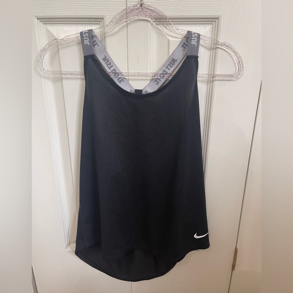 Nike tank